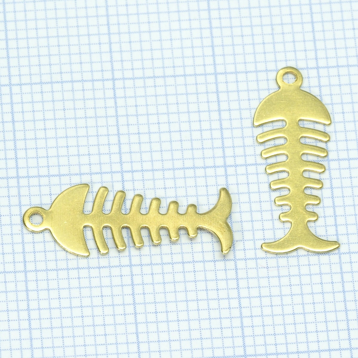 200 rcs raw brass fish bone 20mm Charms ,Findings 304R-50 tmpl