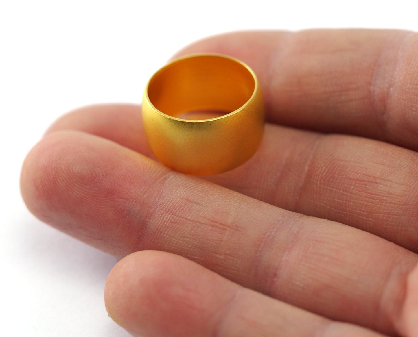 gold plated brass ring 21x12mm (hole 17,7mmUS 7 1/2 ) , industrial brass charms, findings spacer bead 1131