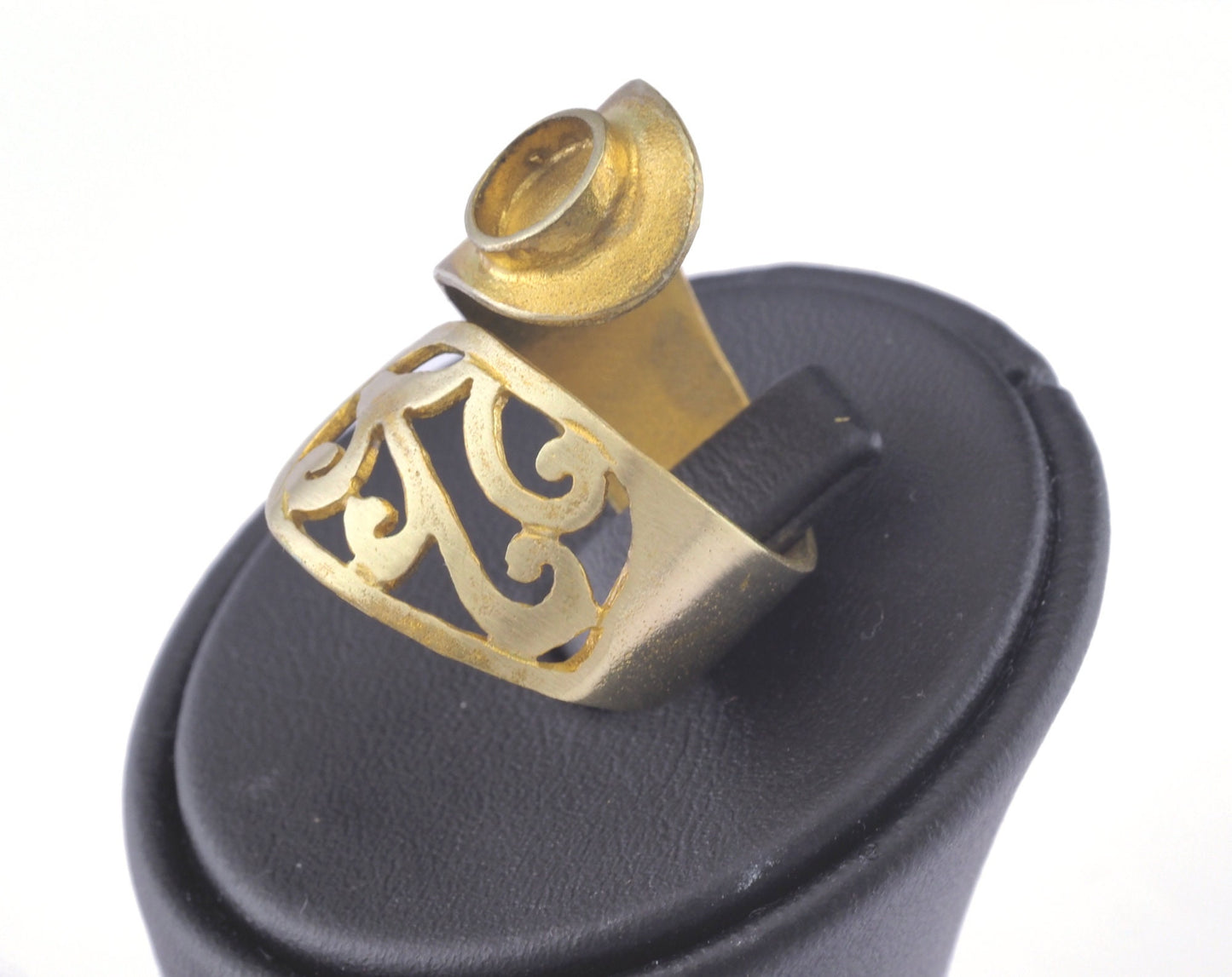 Ring Adjustable Ring Bezel - Raw brass (18mm 7.5US inner size - Adjustable ) OZ2839