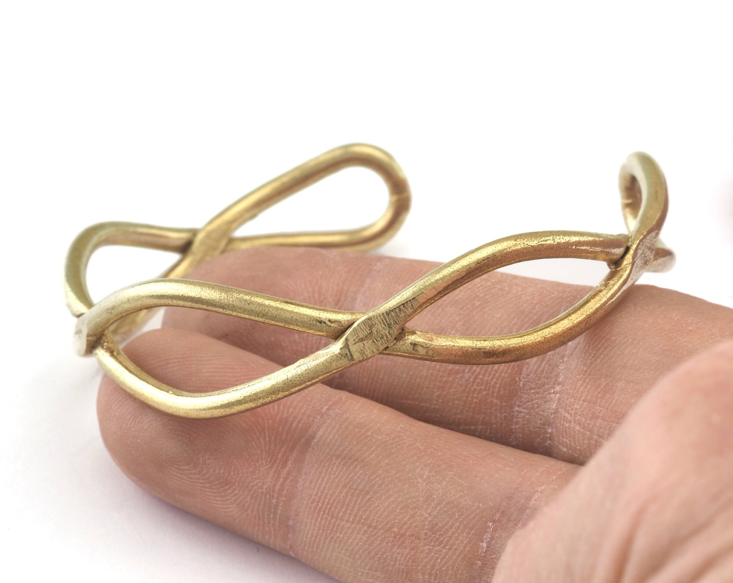 Wire Bracelet Raw Brass (58mm inner size - Adjustable ) OZ3169