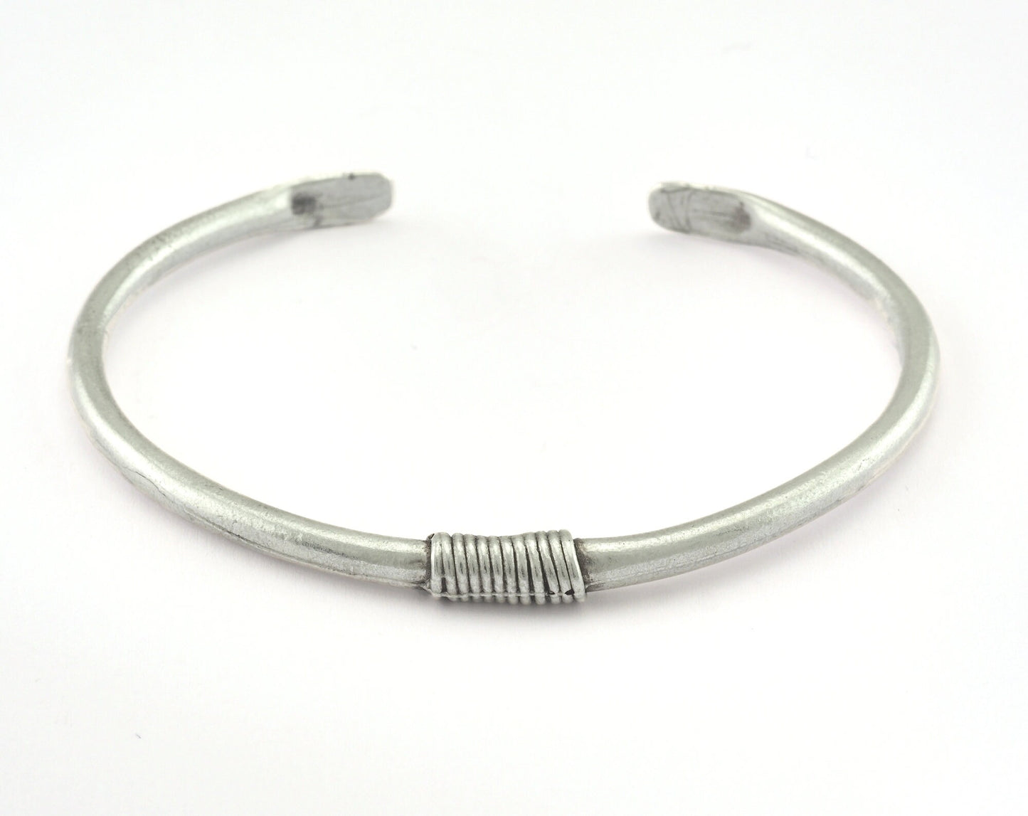 Adjustable Bracelet Antique Silver Plated Brass (64mm inner size - Adjustable ) OZ3171