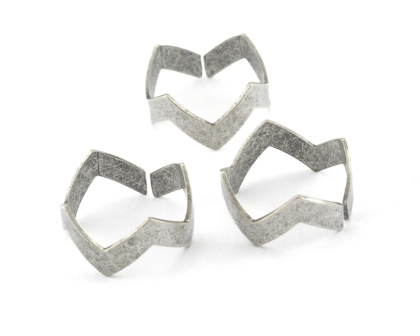 Ring antique silver plated brass adjustable chevron knuckles ring (hole 19mm US9 ) 2141