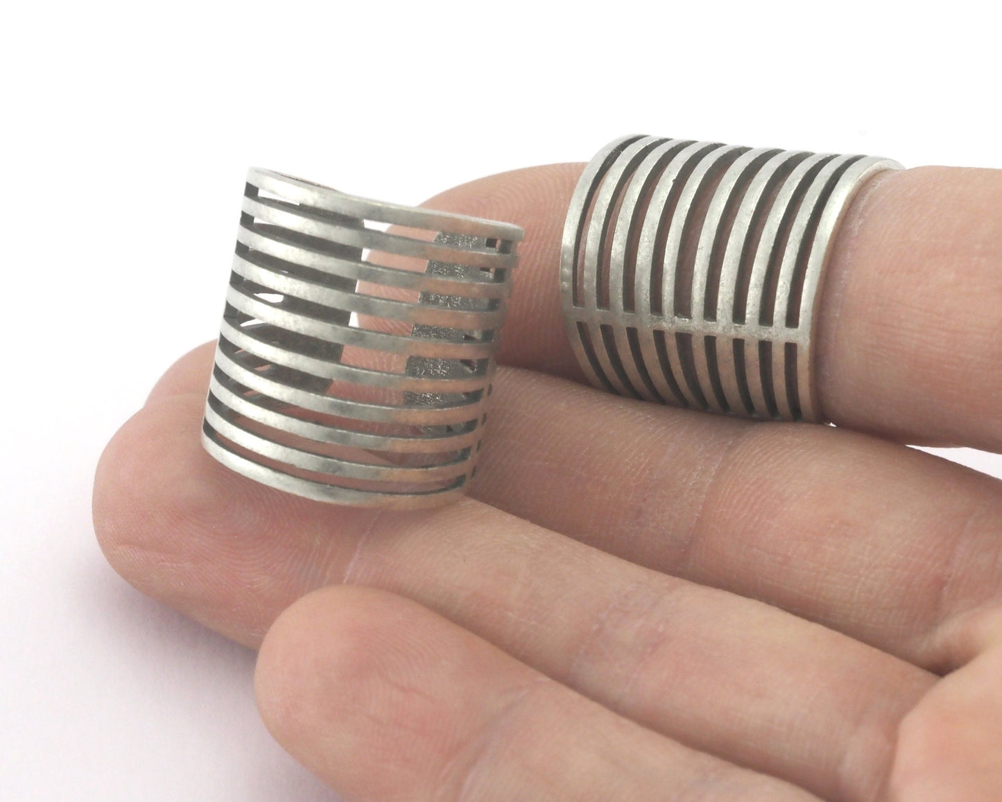 Statement ring separate lines Adjustable Ring Antique Silver Plated Brass (6US 9.5US inner size) OZ4297 23mm