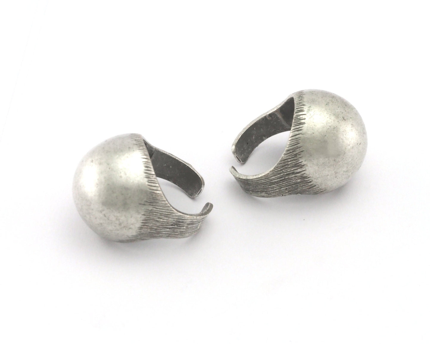 Domed Adjustable Ring Antique Silver Plated Brass (19mm 9US inner size) Oz3641