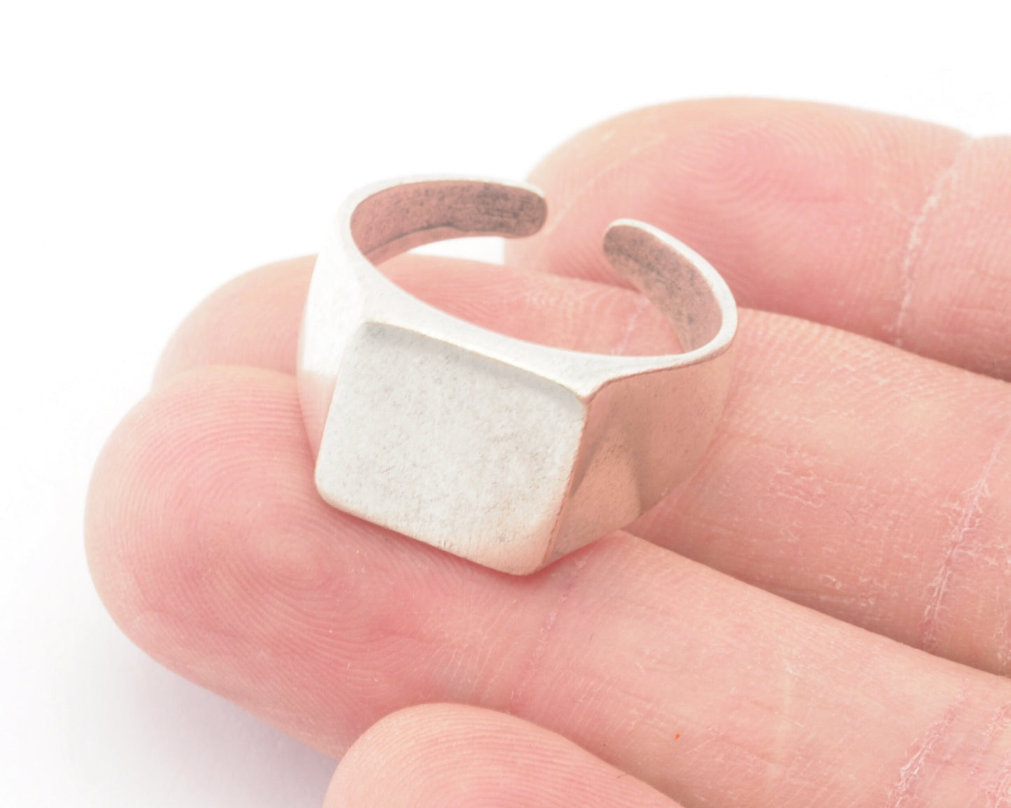 Signet Ring Adjustable Blank - Antique silver plated brass (20mm 10.5US inner size - Adjustable ) Oz2979 13x13mm square
