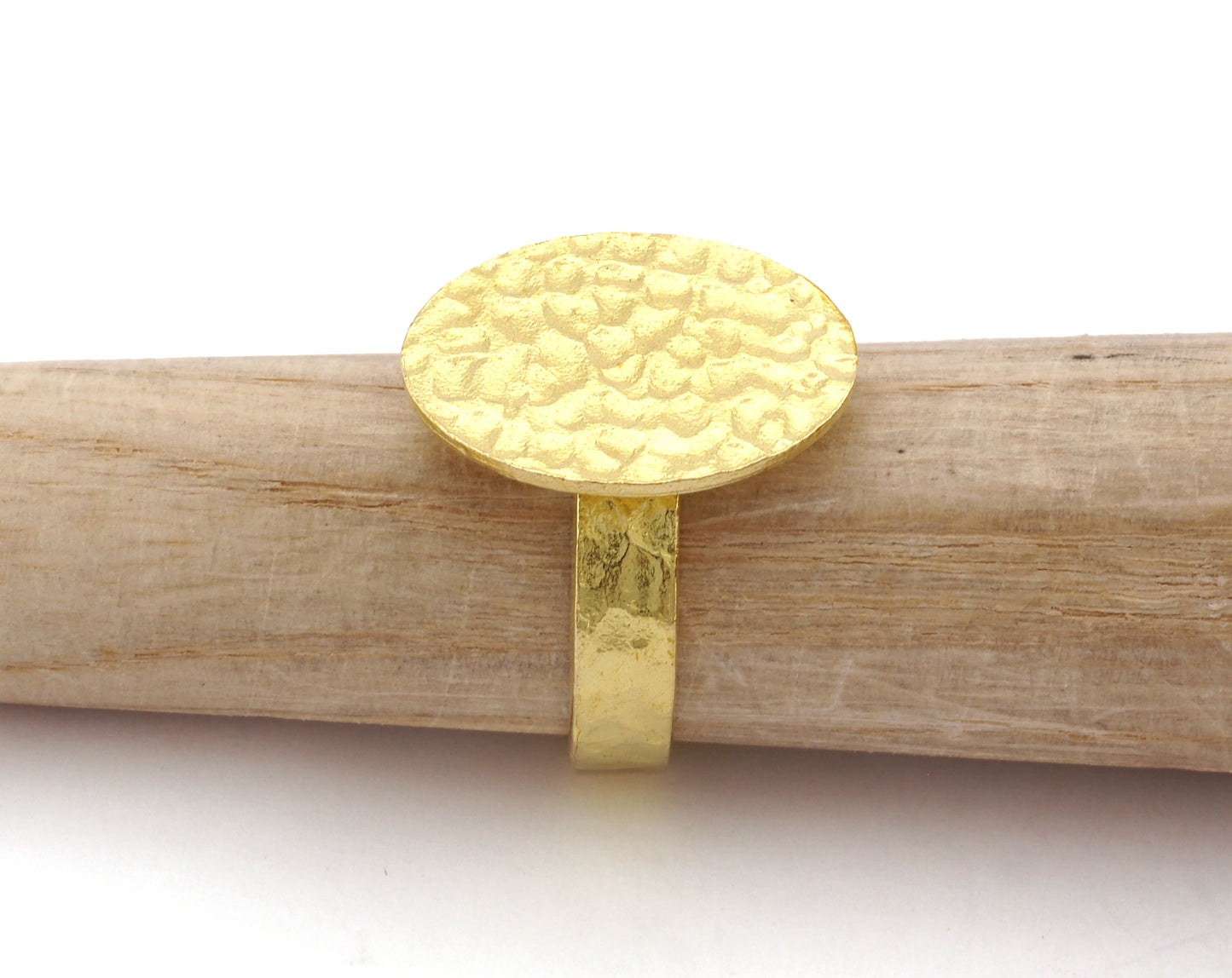 Oval Hammered Adjustable Ring Blank - Raw Brass (20x15mm Blank ) 4949