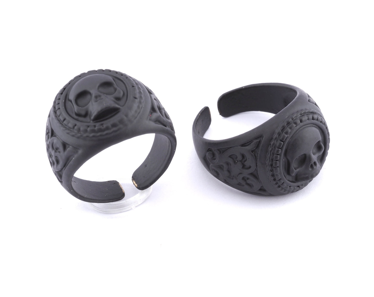 Skull Signet Adjustable Ring Black Painted brass (9US - 12US inner size) OZ4732