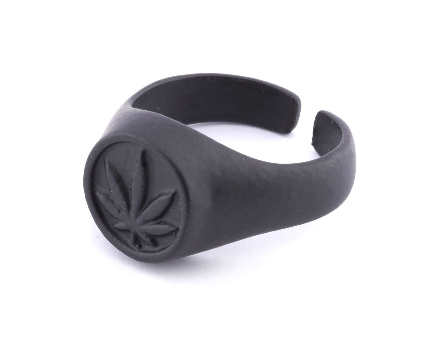 Leaf Ring Adjustable Black Painted Brass (7US-9US inner size) 4805