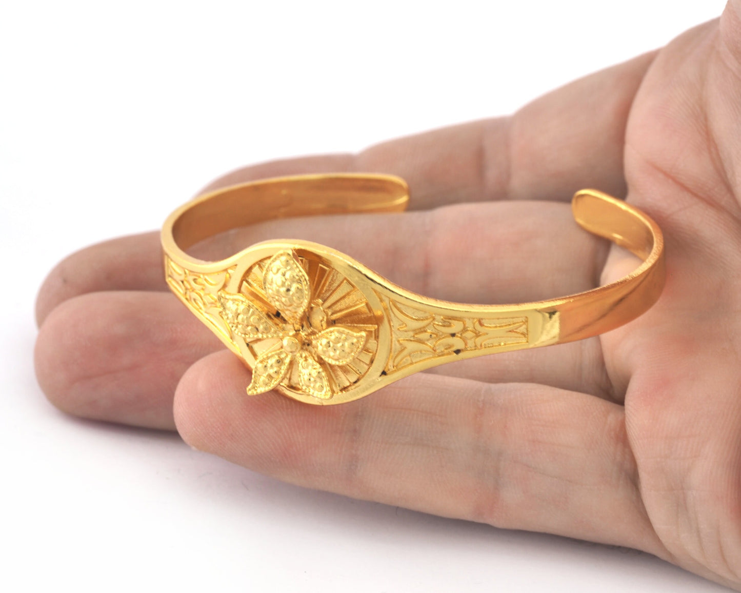 Flower Bracelet Cuff Raw brass, Antique Silver, Shiny Silver, Shiny Gold Plated (60mm size) 5399