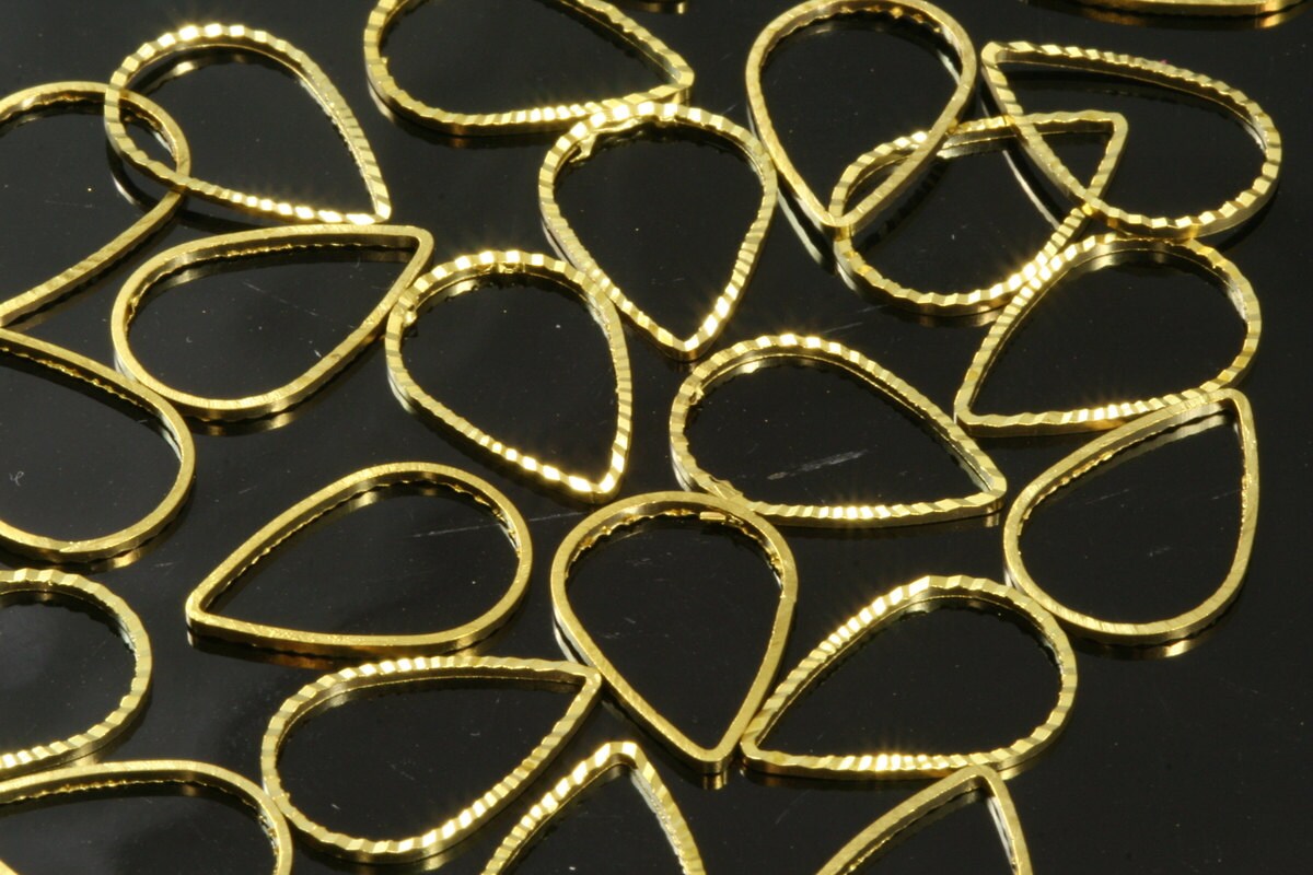 50 pcs Raw Brass pear shape drop faceted Ring 7x10mm industrial brass Charms,Pendant,Findings spacer bead 5 1710