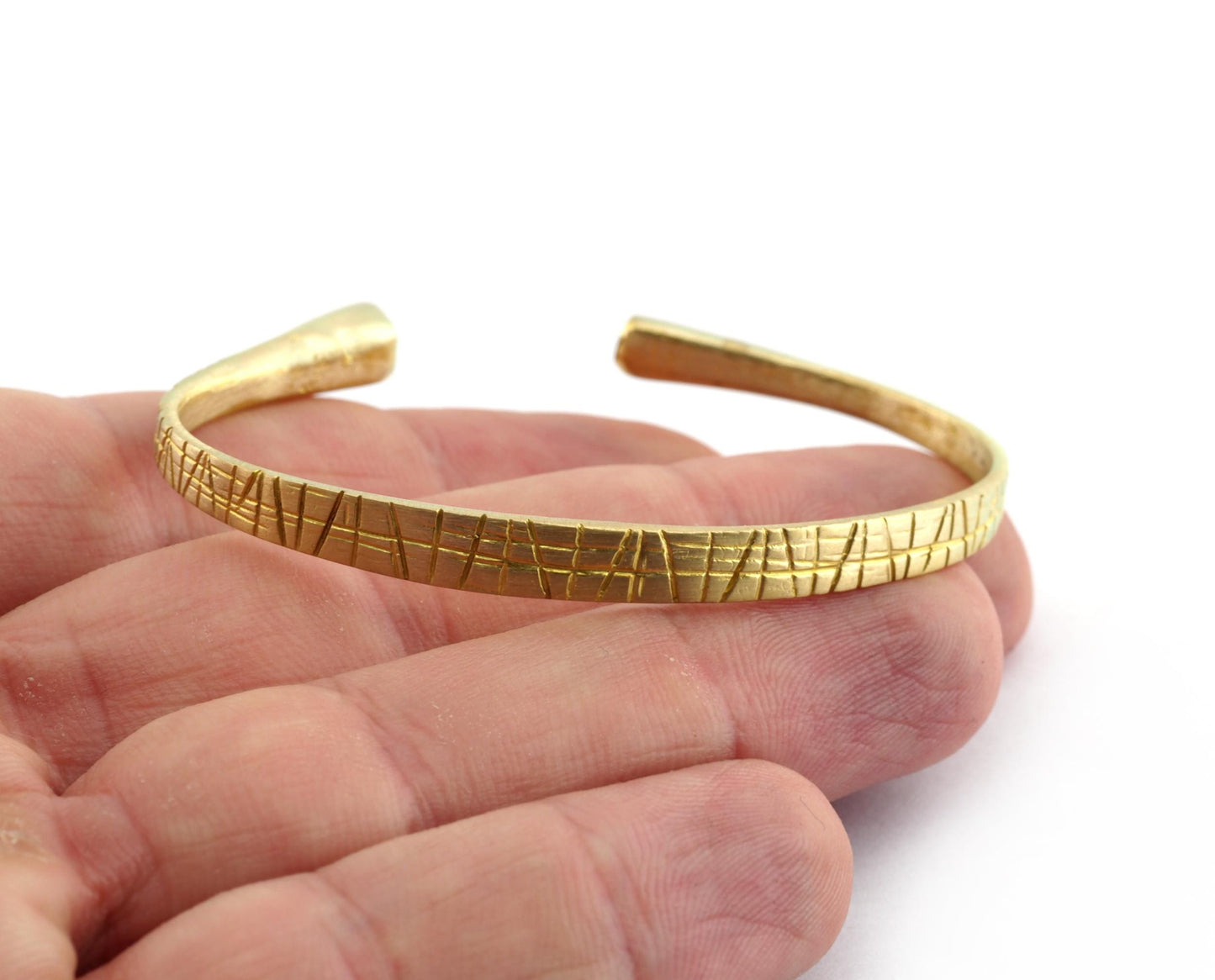 Textured Bracelet , Bracelet Base Raw Brass, Antique Silver, Shiny Silver, Shiny Gold Plated Solid Brass (60mm size - Adjustable ) 5574