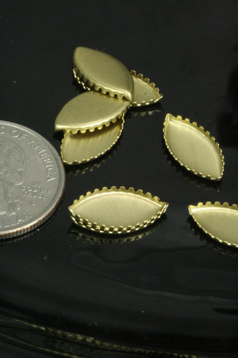100 PCS Raw Brass 7x15mm marquise shape setting finding for drop gemstone findings 2194