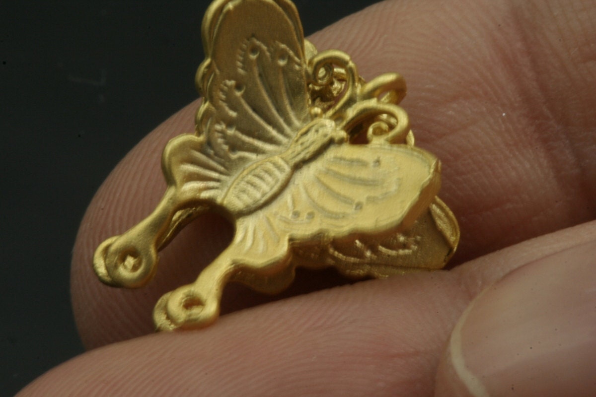 4 pcs 17mm gold plated brass butterfly fairy finding charm pendant connector 768