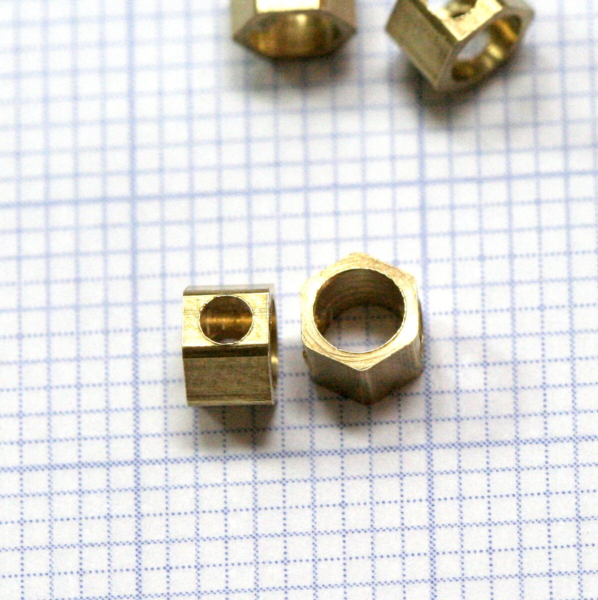 Raw Brass hexagonal beads 4x3mm 1/4"x1/8" pendant 1301R tmlp