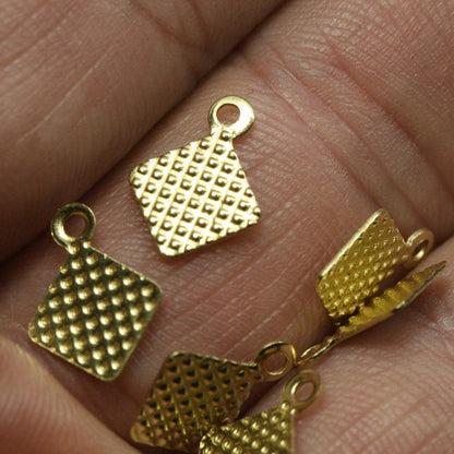 200 Pcs Raw Brass 7mm textured Square 1 hole pendant Charms ,Findings 779RTT-36 tmlp