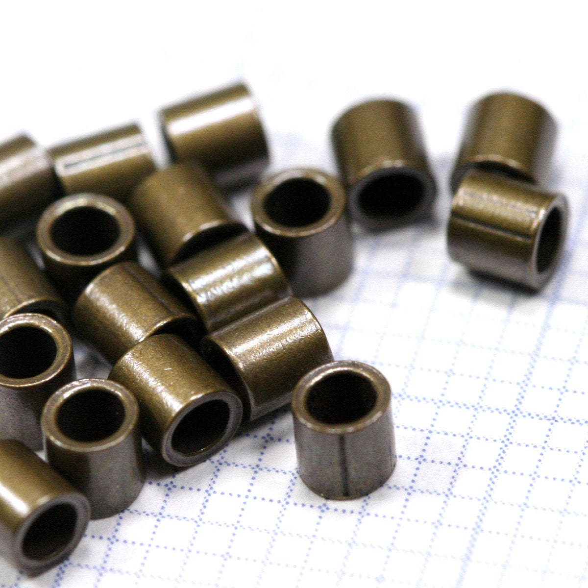 Crimp tubes, crimp beads pcs 2.5x2.5mm 1,75mm 14 gauge inside diameter. Antique Brass 1401Y-15 crmb