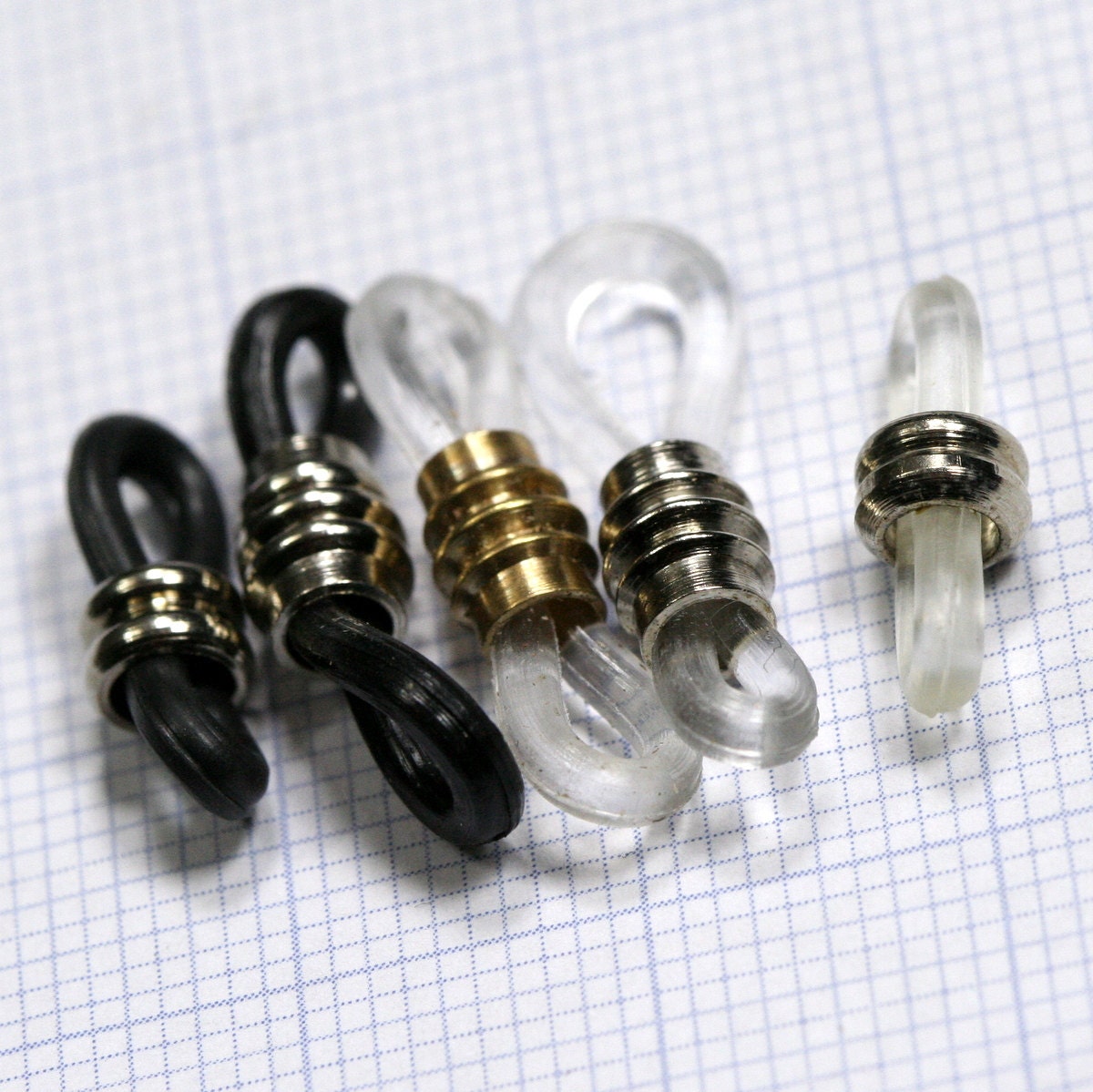 Rubber Glasses Chain Holders - Replacement Loops for Glasses Chains - Four Spare Glasses Chain Ends - Rubber Spectacle Holder Ends 395