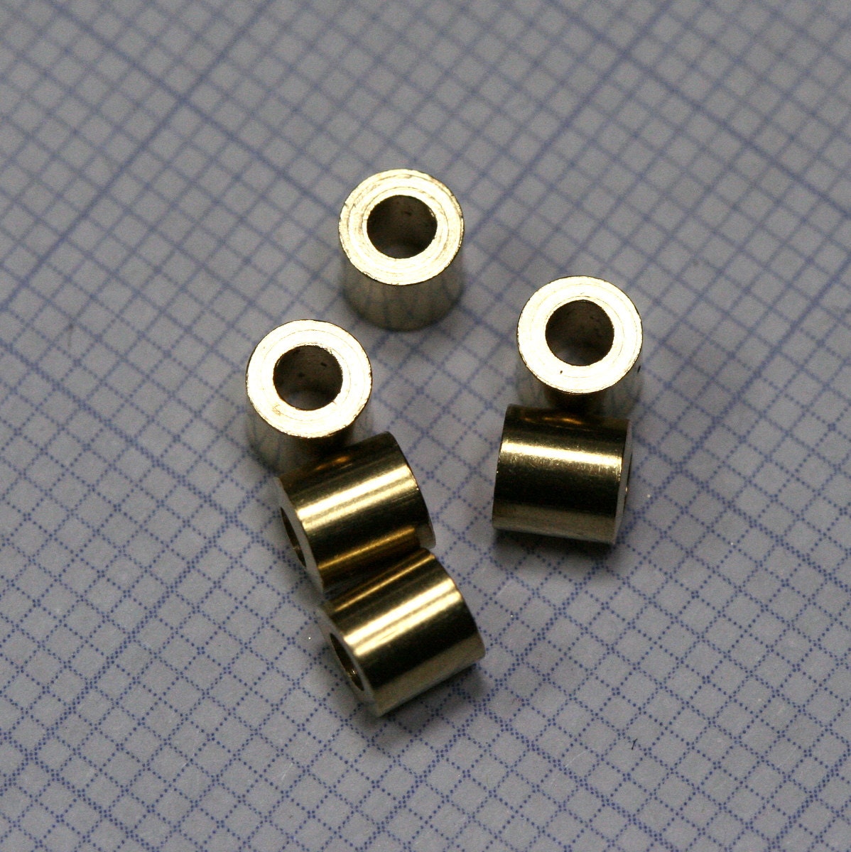 Raw brass tube 4x4mm (hole 2mm) raw brass,raw brass pendant,findings spacer bead bab2T 1000-4