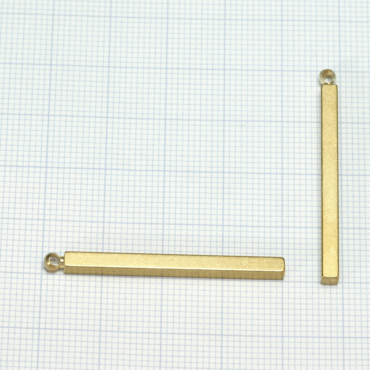 raw brass finding square rod 14 pcs 3x40mm (1.2mm 0,05" 16 gauge hole ) 427R