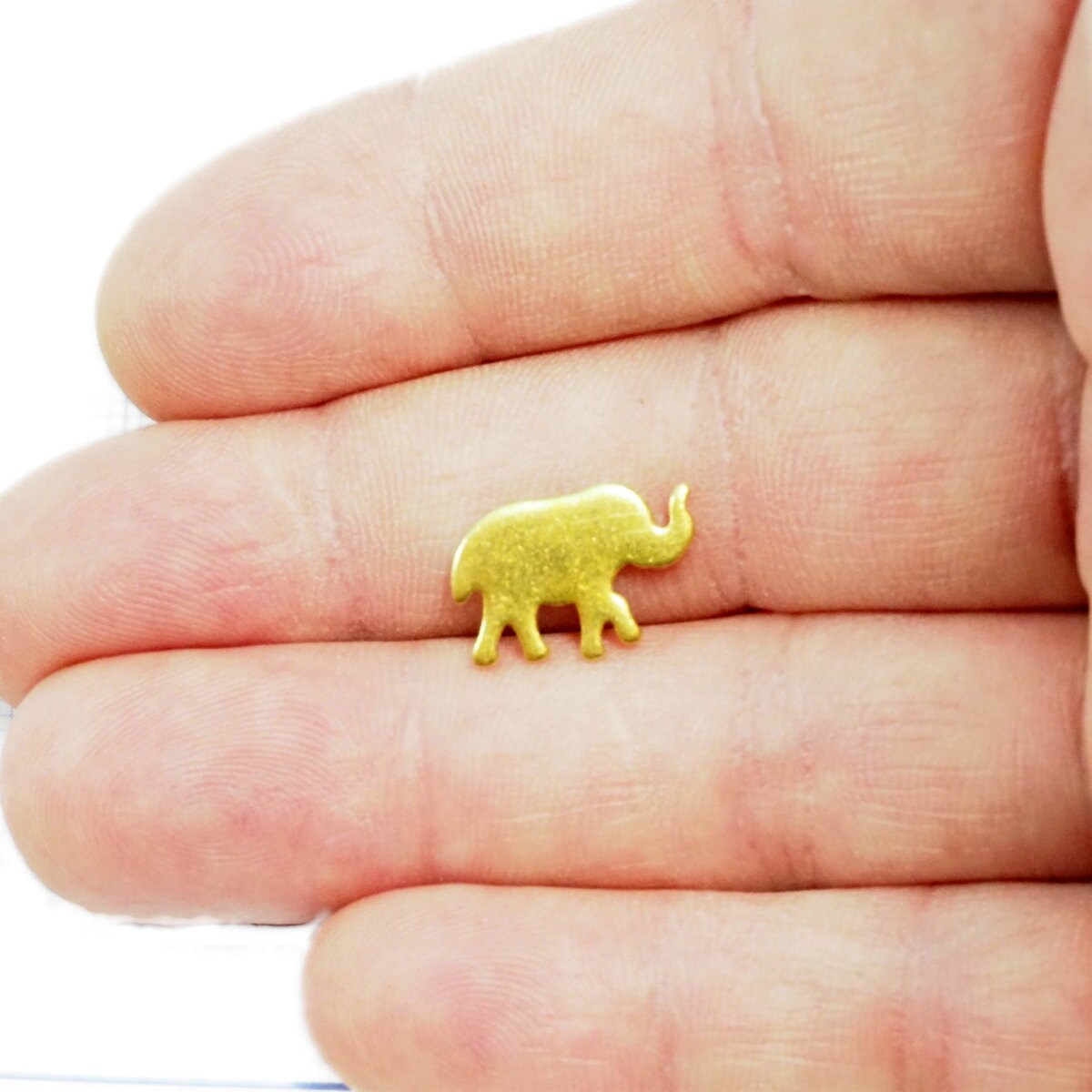 Elephant 15x11mm Raw brass stampings 1965R-79