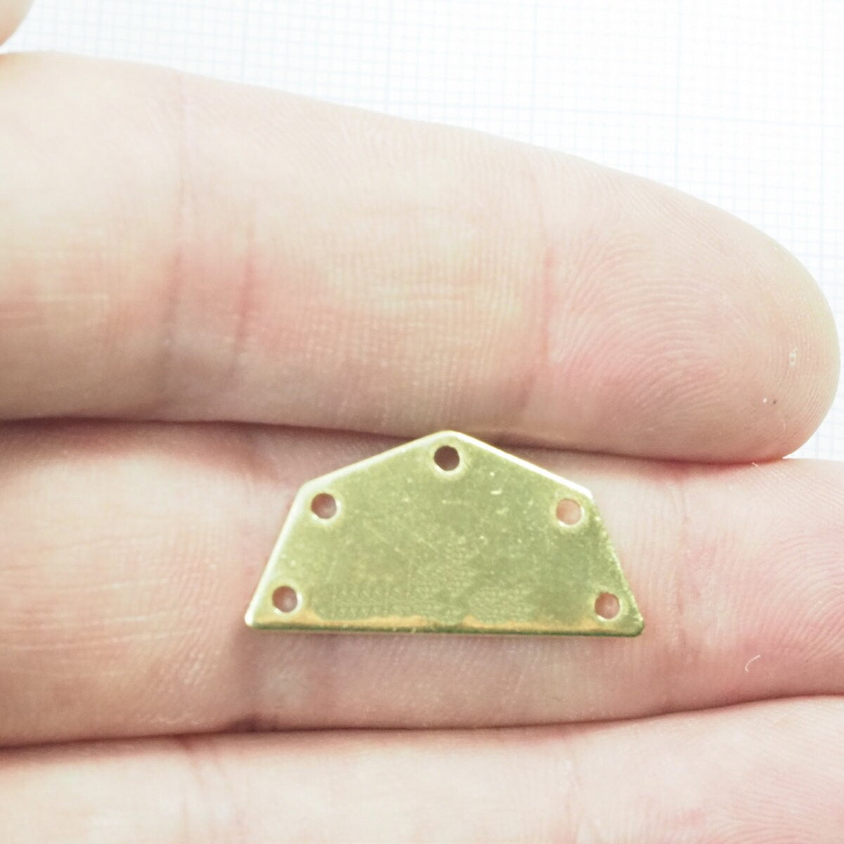 Semi octagonal 25x12.5mm 0.8mm Thickness 5 hole Raw brass stamping blanks 1982R-150
