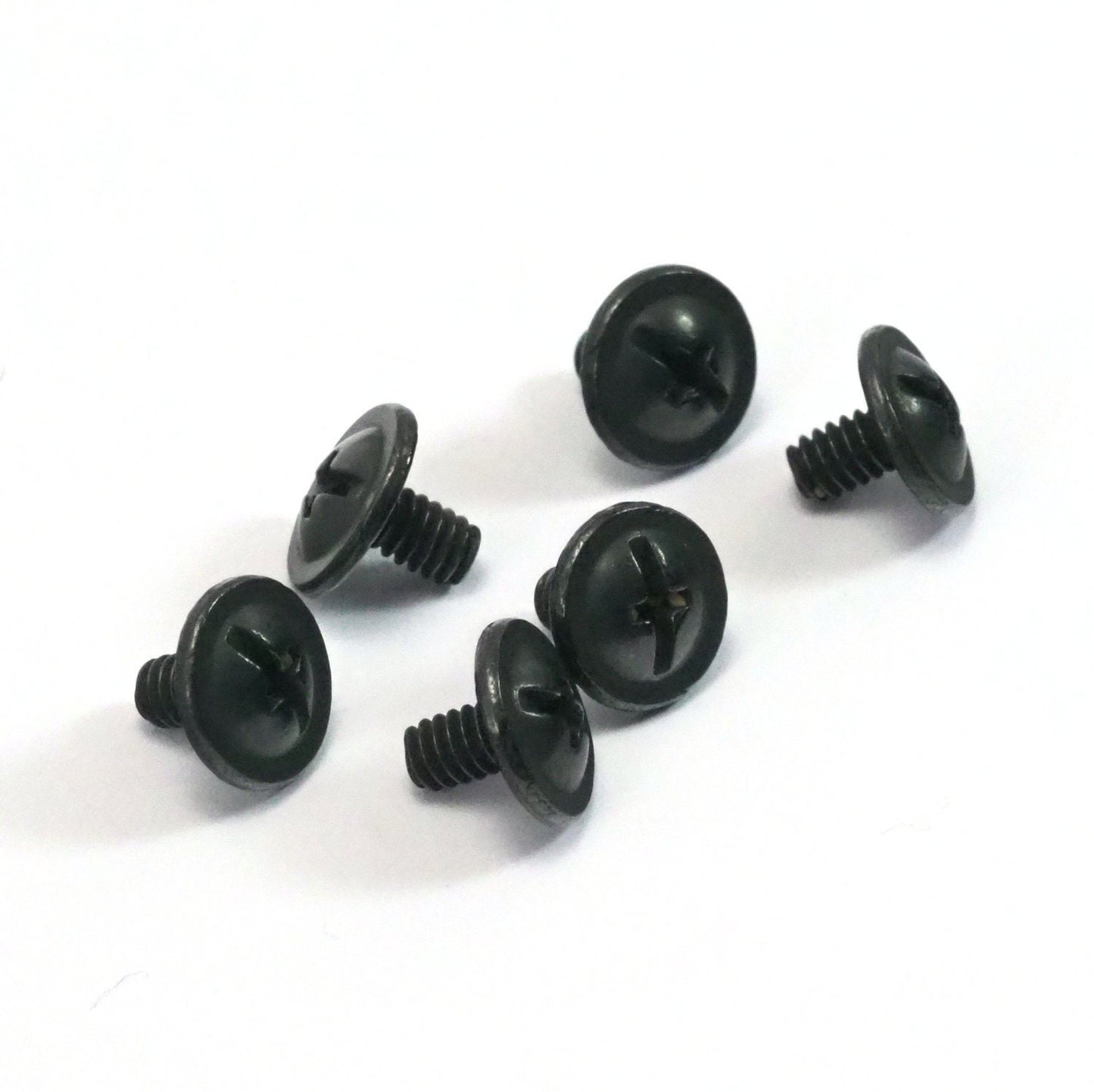 1/8" thread screw length 5mm black oxidized 2030