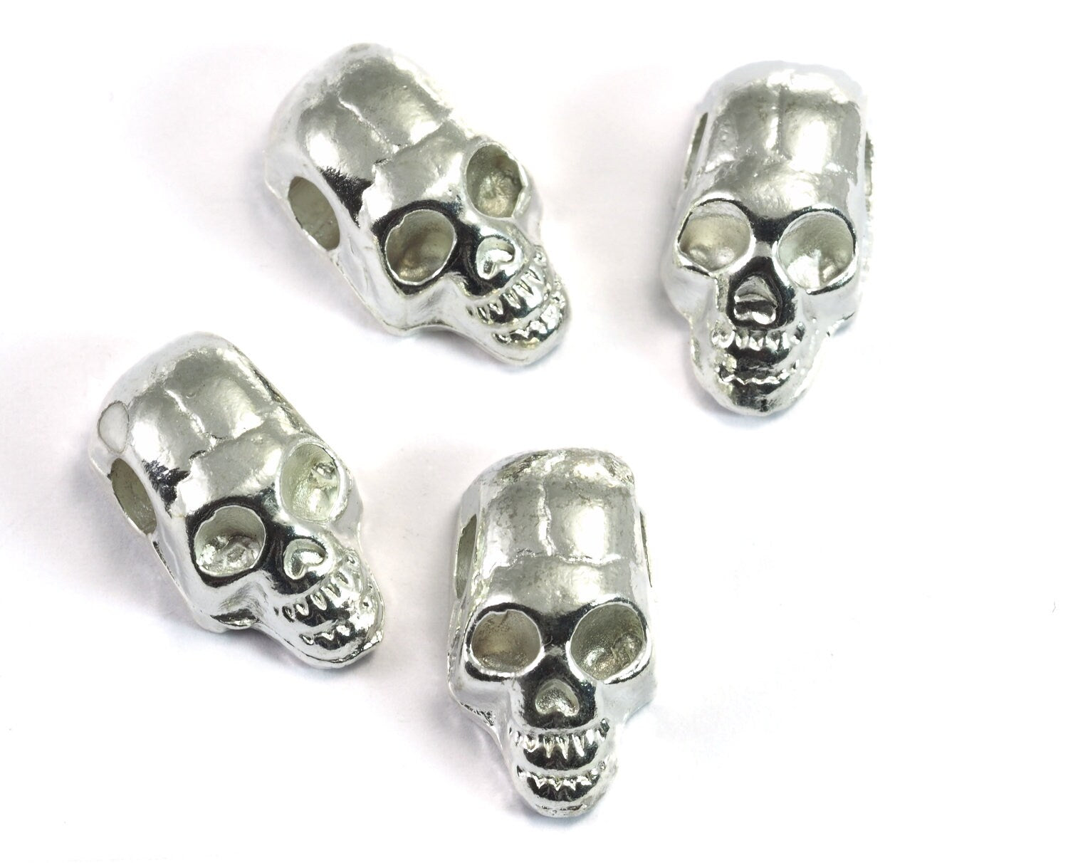 Silver plated Skull Alloy Pendant 20x11x7,5mm (hole 4mm) Skull Findings spacer bead bab4 2623-450