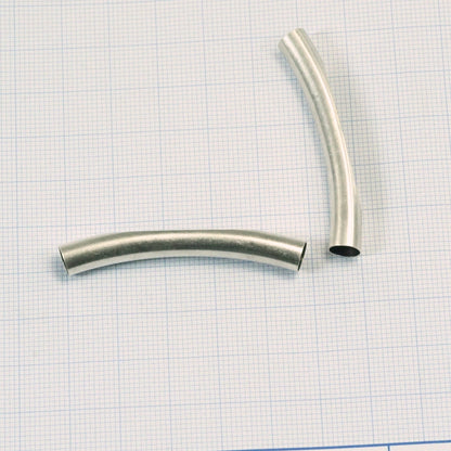 Silver plated Brass Curved Tube 15 Pcs 7x50mm (hole 6,4mm) E507C OZ1847