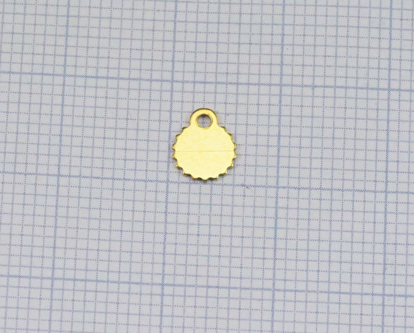 Round Charms finding 7mm Raw Brass ,Findings 483R-21