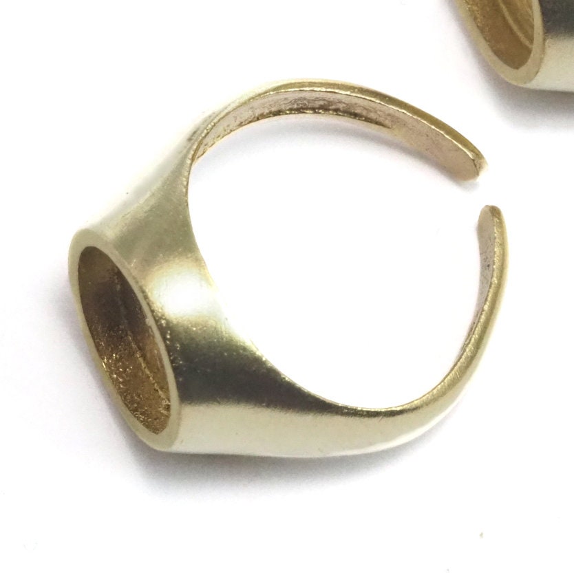 Signet Ring Adjustable ring size 7.5US Raw Brass with 10mm base setting 1613