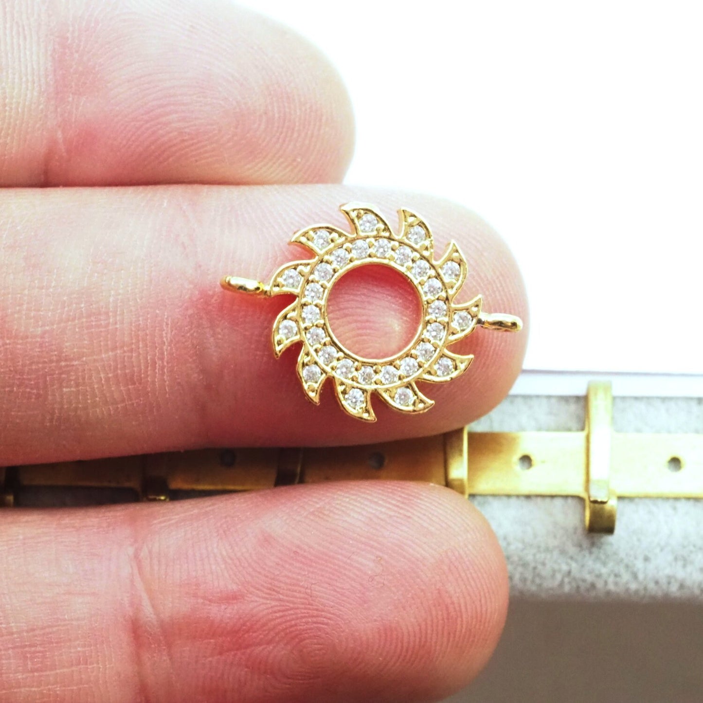 Micro Pave Sun 21mm Rose gold plated alloy with 2 ring 170