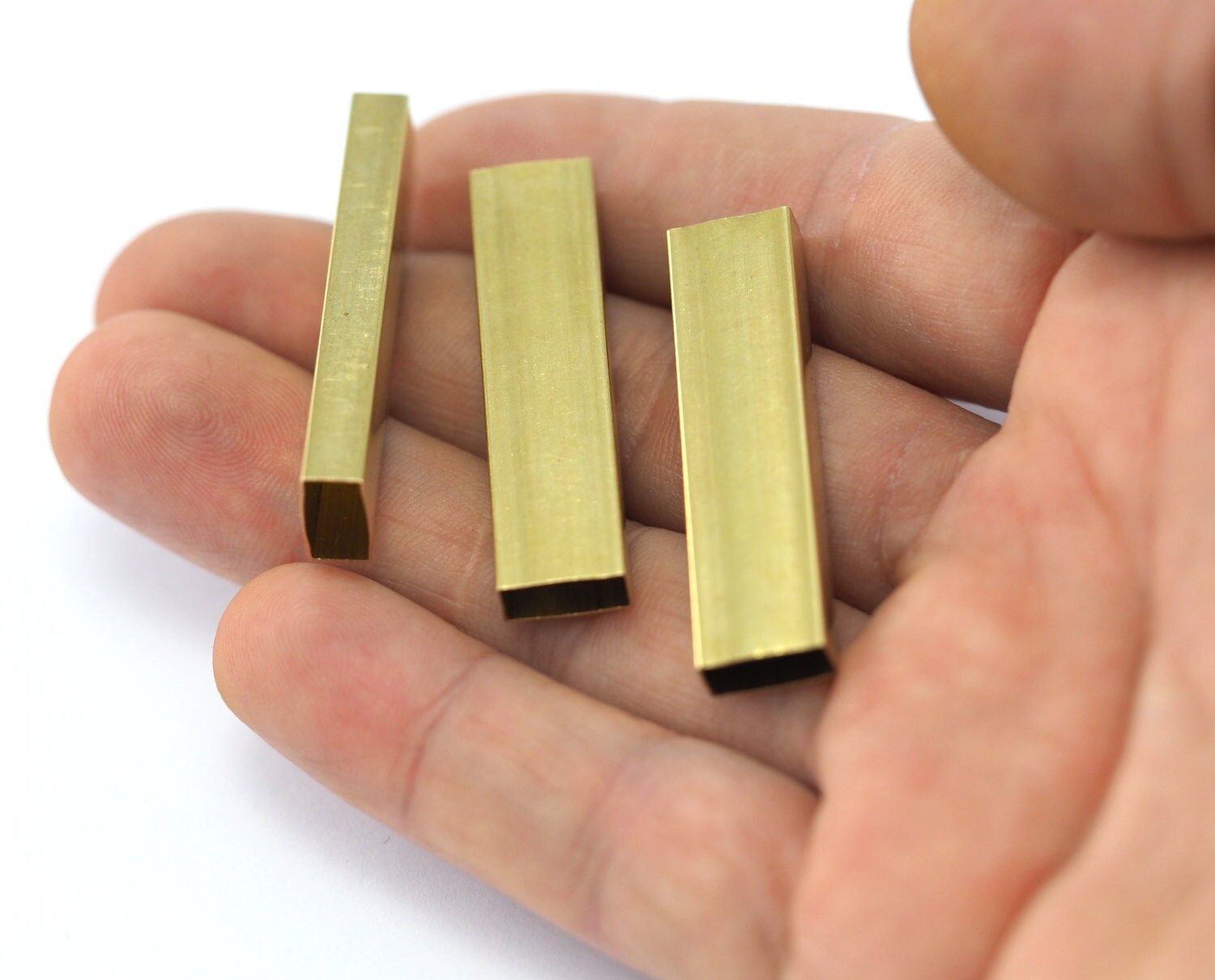 rectangular tube raw brass 40x5x10mm (hole 4.6x9.6mm) bab 2247