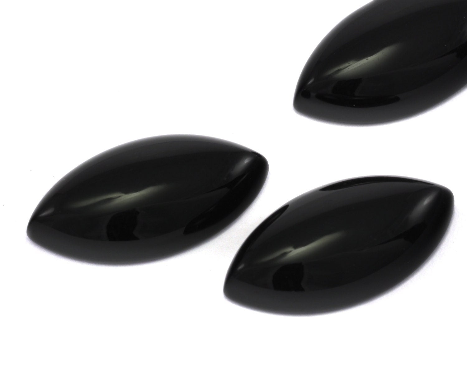 Natural Natural Onyx marquise shape cabochon 8x16mm 108 - no hole