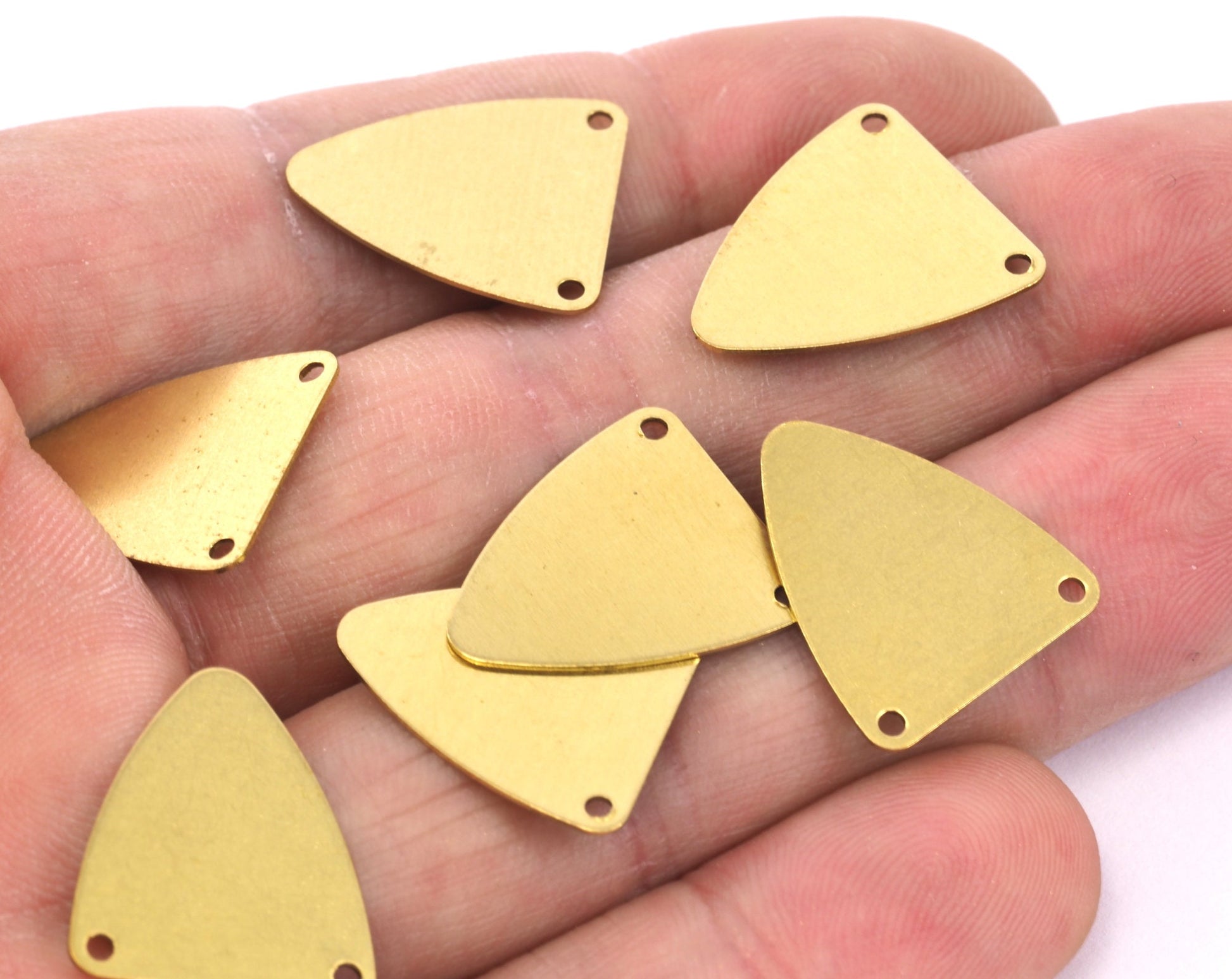 raw brass triangle tag 16x18mm 2 hole charms ,findings 942RT2-80