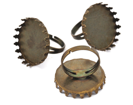 Ring Adjustable Ring round bezel, blanks 25mm setting Antique yellow tone brass 2279