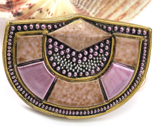 Belt Buckle, Vintage Resin Wall decor 95x65mm limited stock Made in Germany bjk017