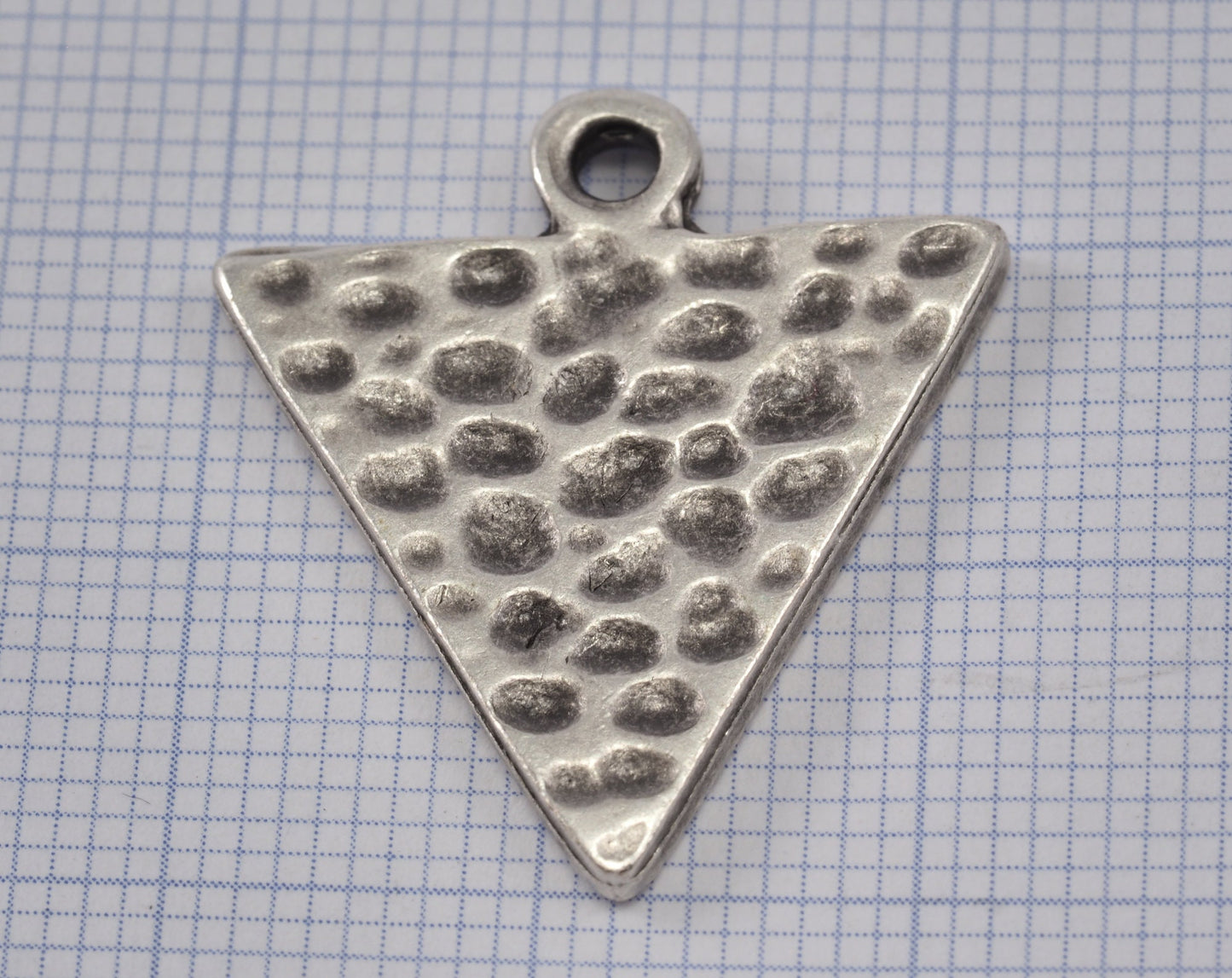 triangle textured with loop 24.5x22mm antique silver plated alloy pendant charms 2269