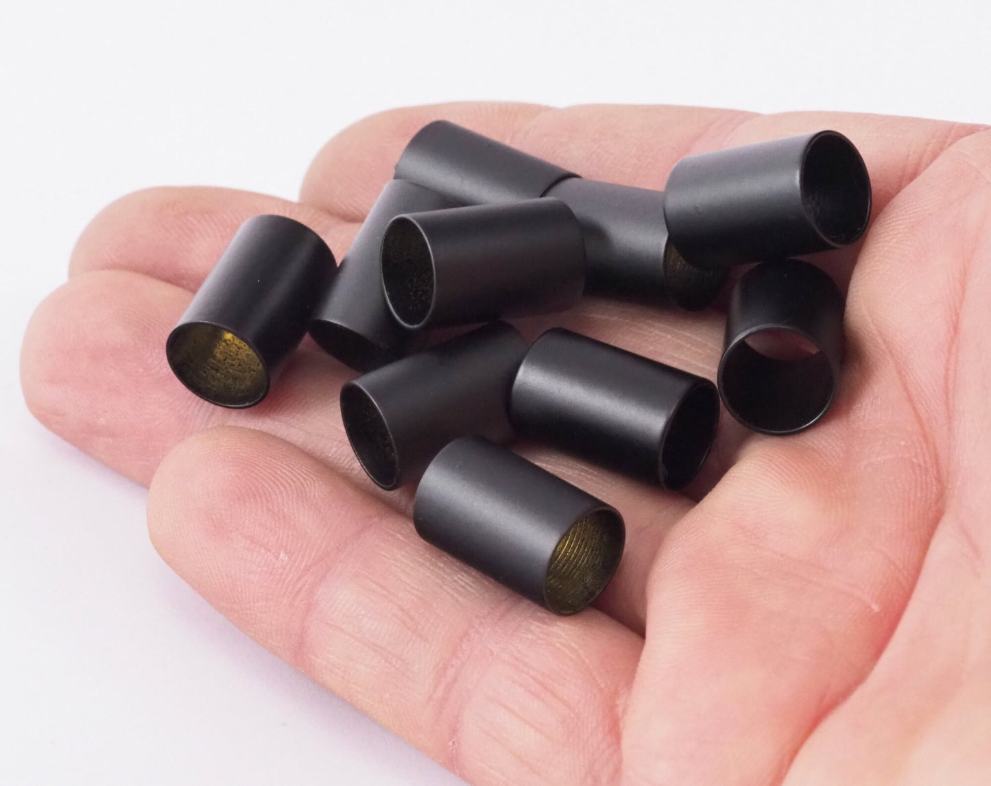 Black painted tube brass 10x15mm (hole 9mm) O22