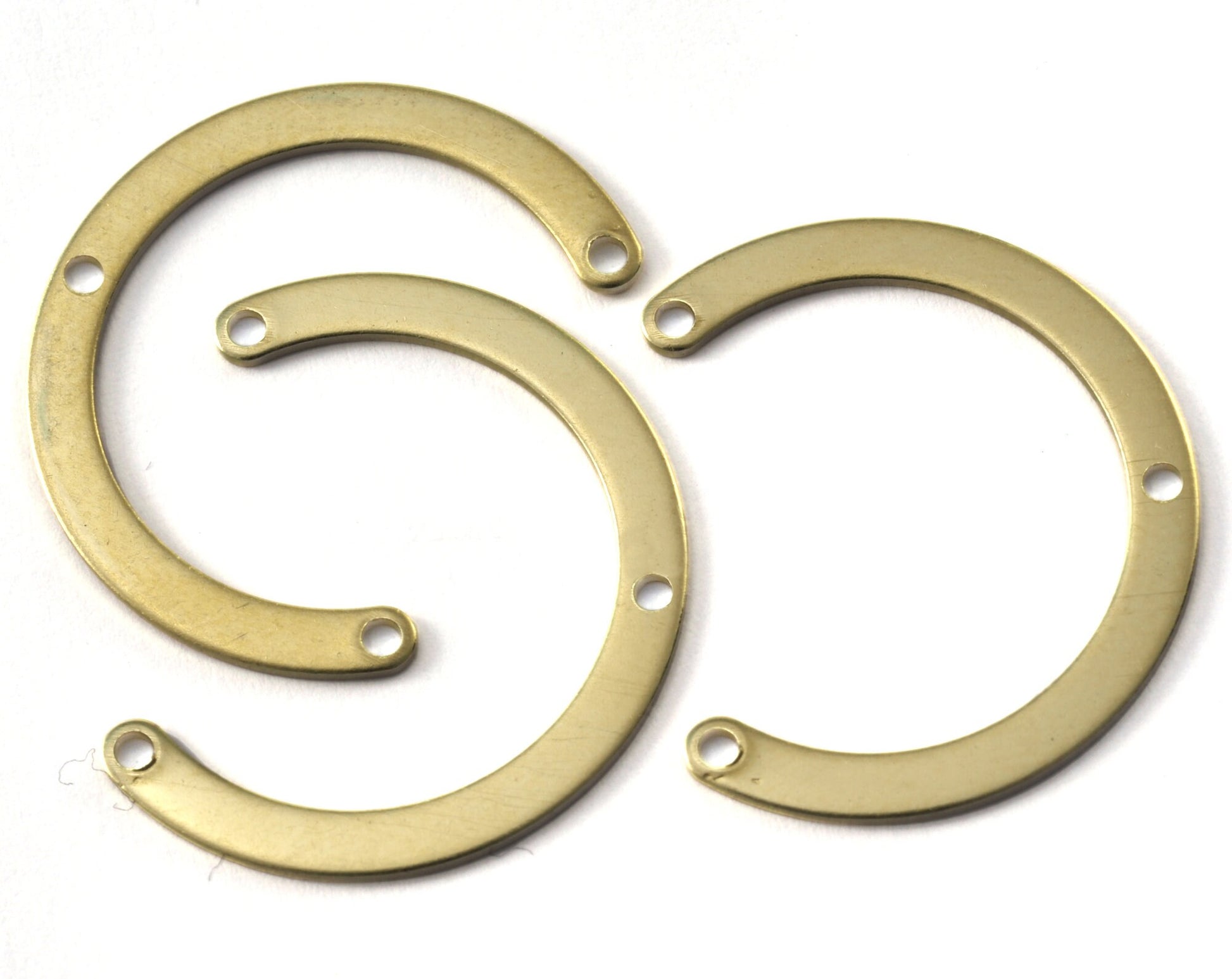 C shape 4/3 circle Raw brass, Antique Silver plated blanks connector 3 hole 28mm pendant charms SCS 2305-120