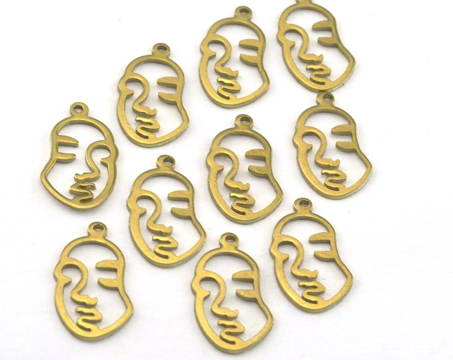 Head Shape Pendant with Loop 20x11mm Raw brass 2372R-50