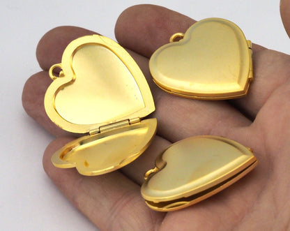 Heart Photo Frame 34mm Matte Gold plated alloy locked 2413