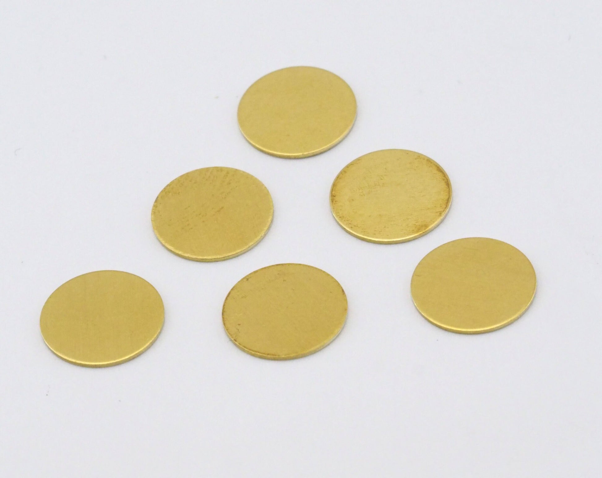Round stamping blanks 10mm (0.5mm thickness) raw brass finding tag charms 2427-30