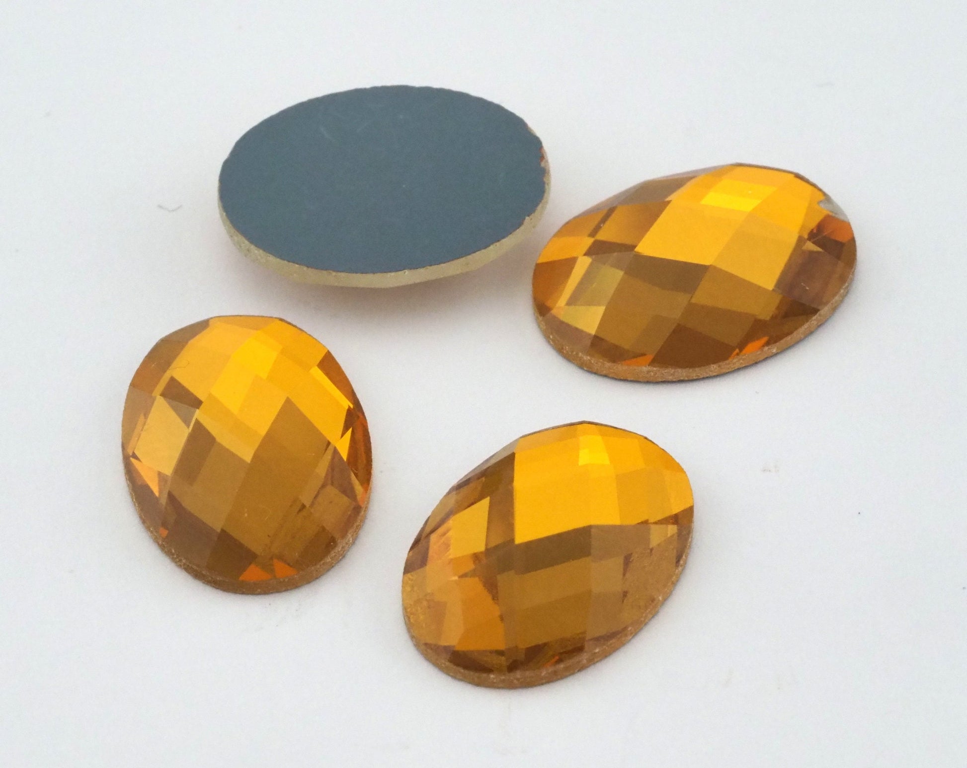 Wholesale 172 Pcs. Faceted Oval Mirror Glass Foiled cabochons 18x13mm WS001