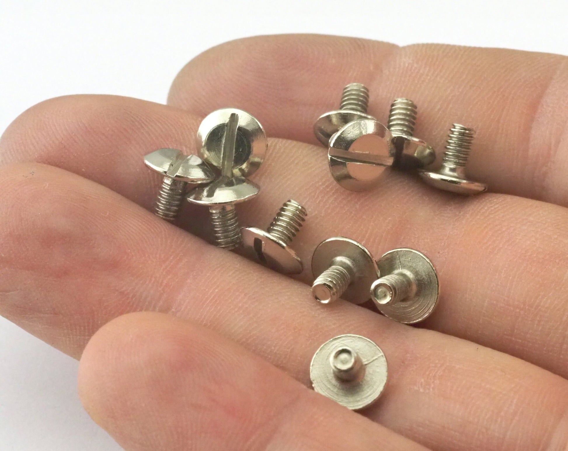 Screw Silver Tone Nickel Plated Brass 7.1x7.8mm 2488