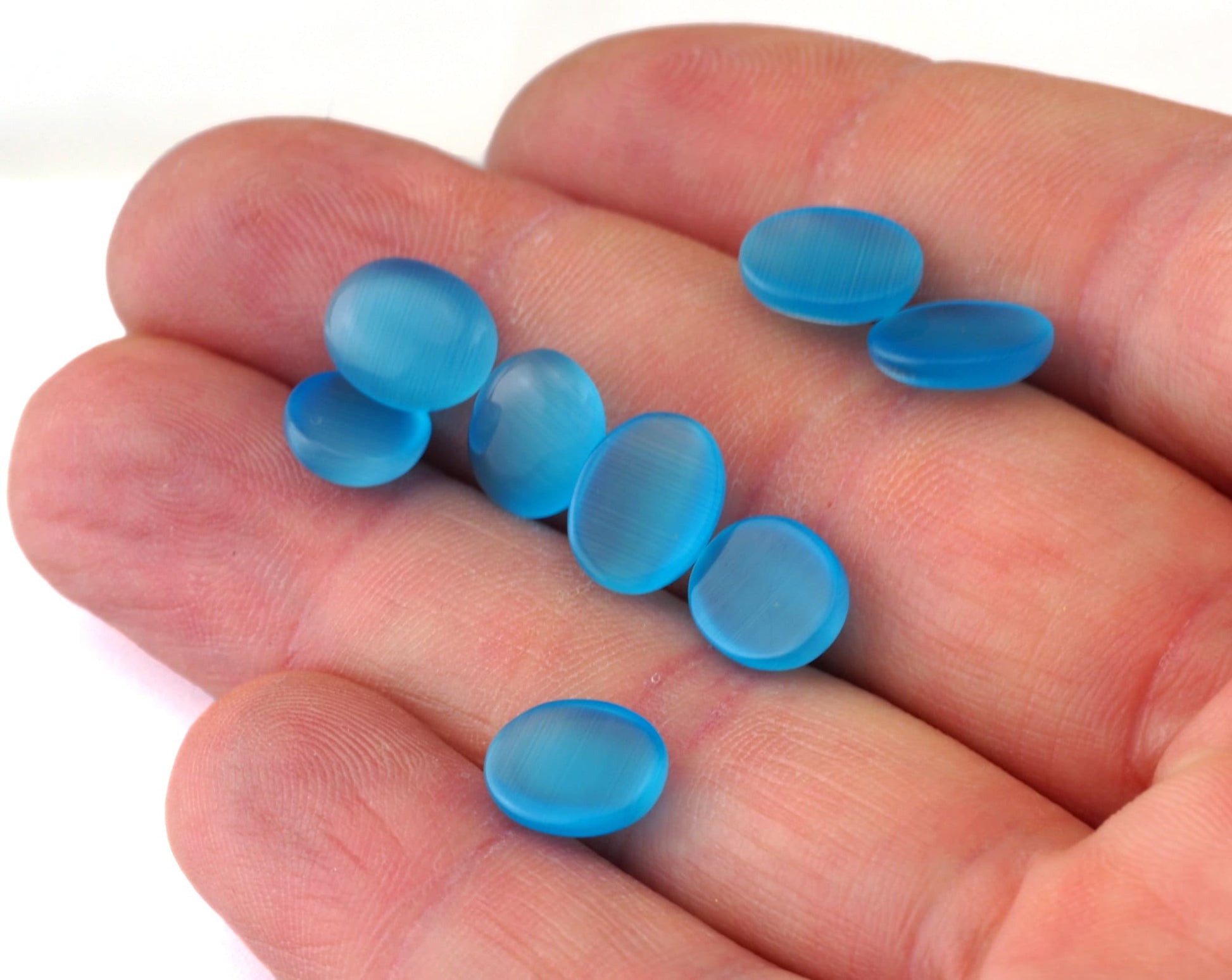 Cabochons Blue Cat Eye's Glass Oval 8x10mm Flat Back CAB102-09