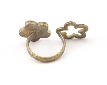 Ring Flowers Adjustable Ring Bezel 21x36mm Raw brass (19mm 9US inner size - Adjustable ) OZ2610
