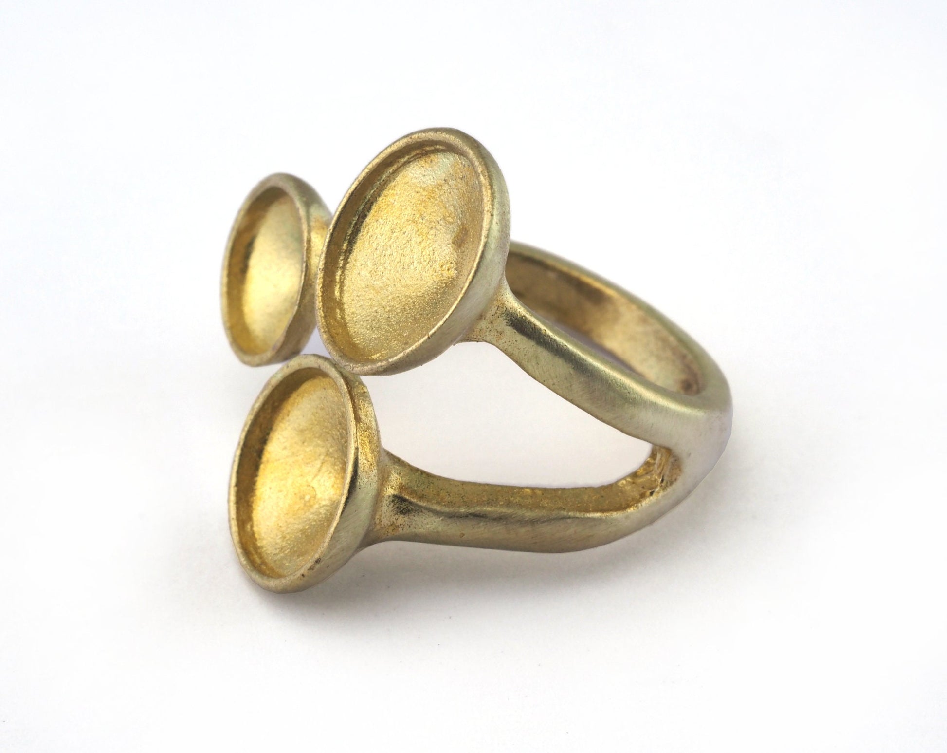 Ring Adjustable Ring Bezel 23x24mm Raw brass (19mm 9US inner size - Adjustable ) OZ2630