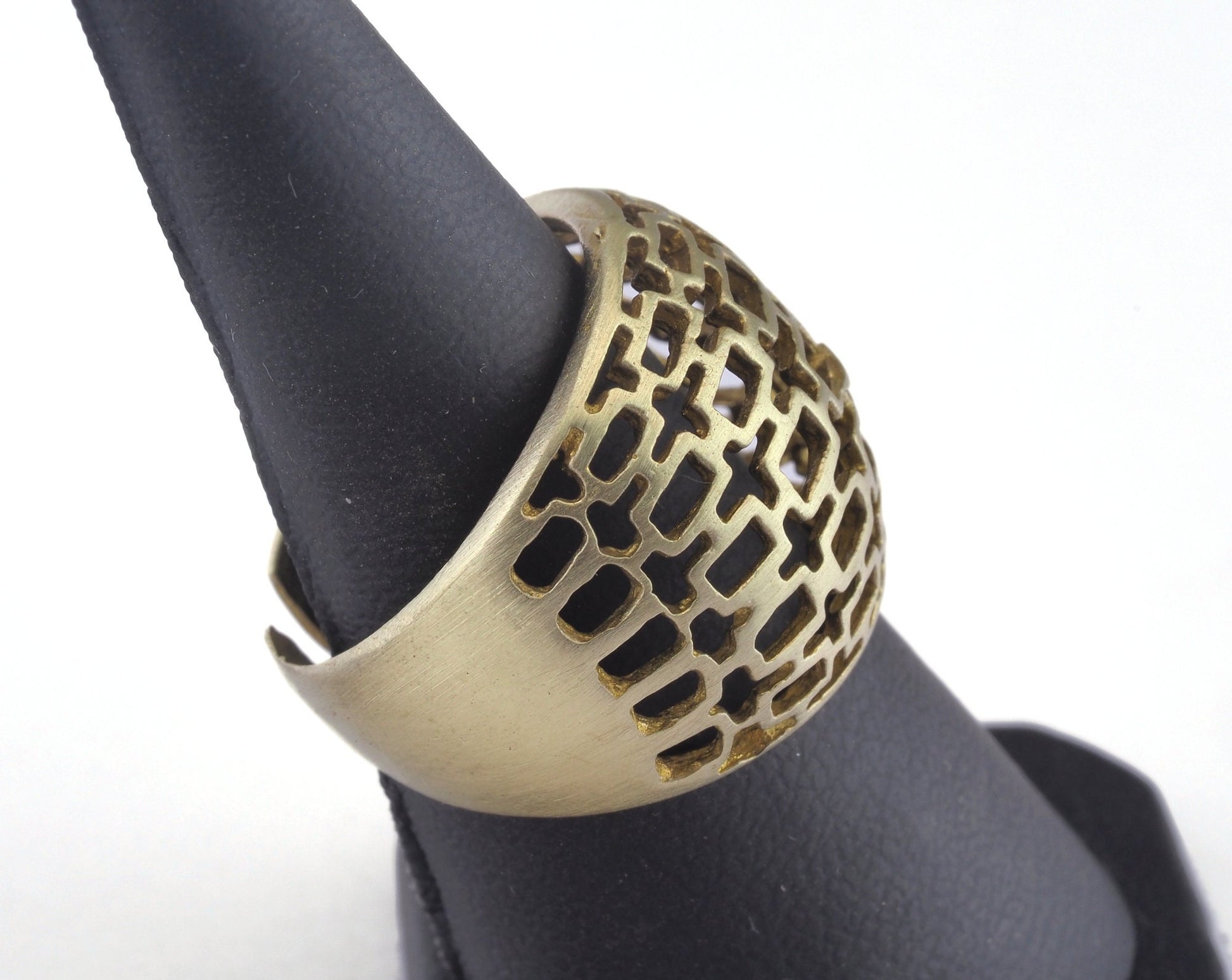 Adjustable Ring Raw brass (18mm 8US inner size) OZ2631