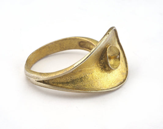 Ring Adjustable Ring Bezel (for 6mm half drilled ball) Raw brass (18mm 8US inner size - Adjustable ) OZ2102