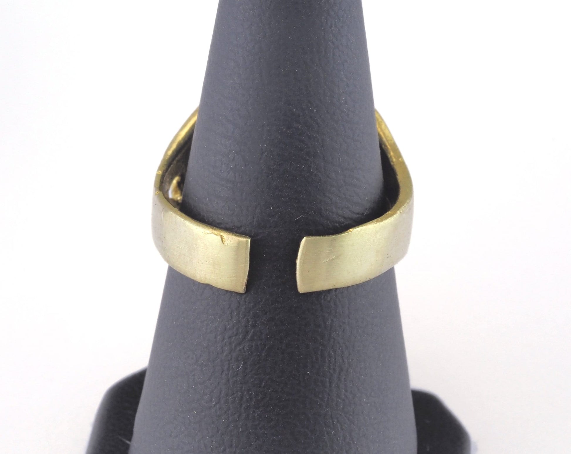 Adjustable Ring Raw brass (18mm 8US inner size) OZ2671